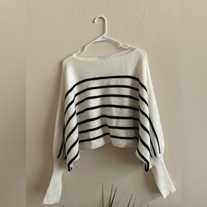 Long sleeve sweater